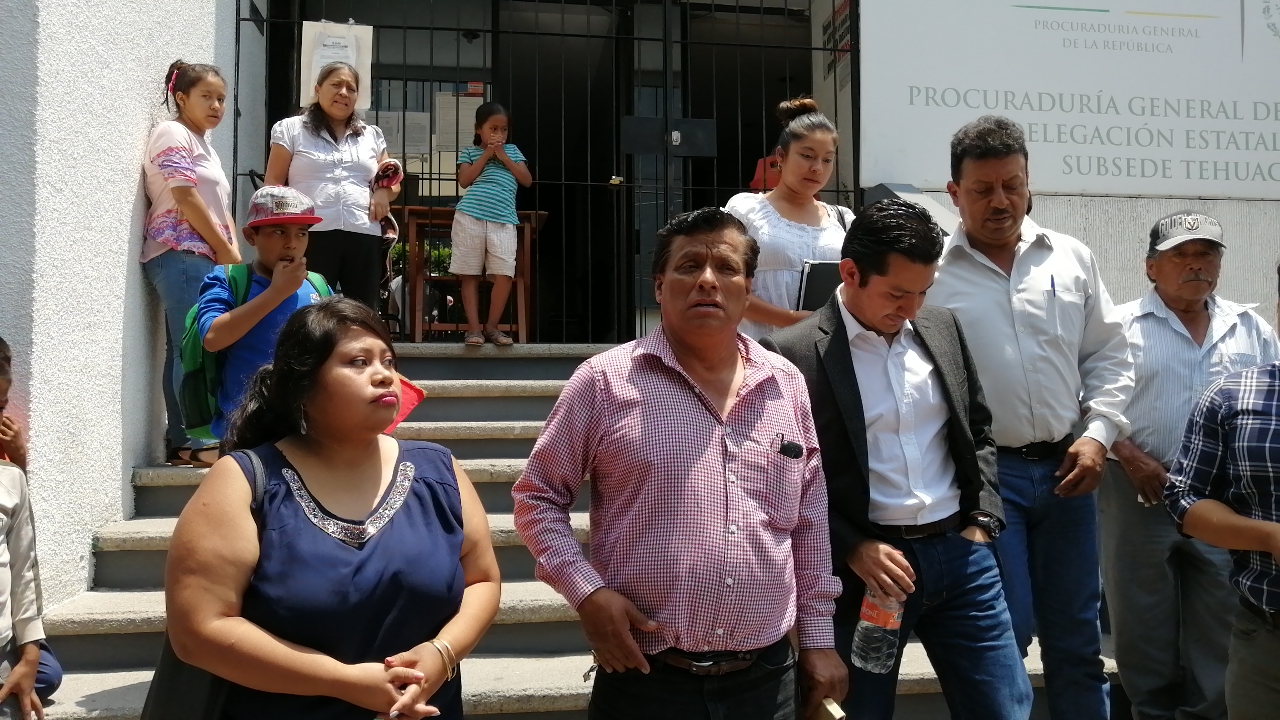 Comparece líder de autogestión social y señala intimidación