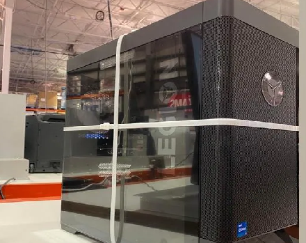 PCS de exposición en EE.UU. son protegidos con cuerdas y candados