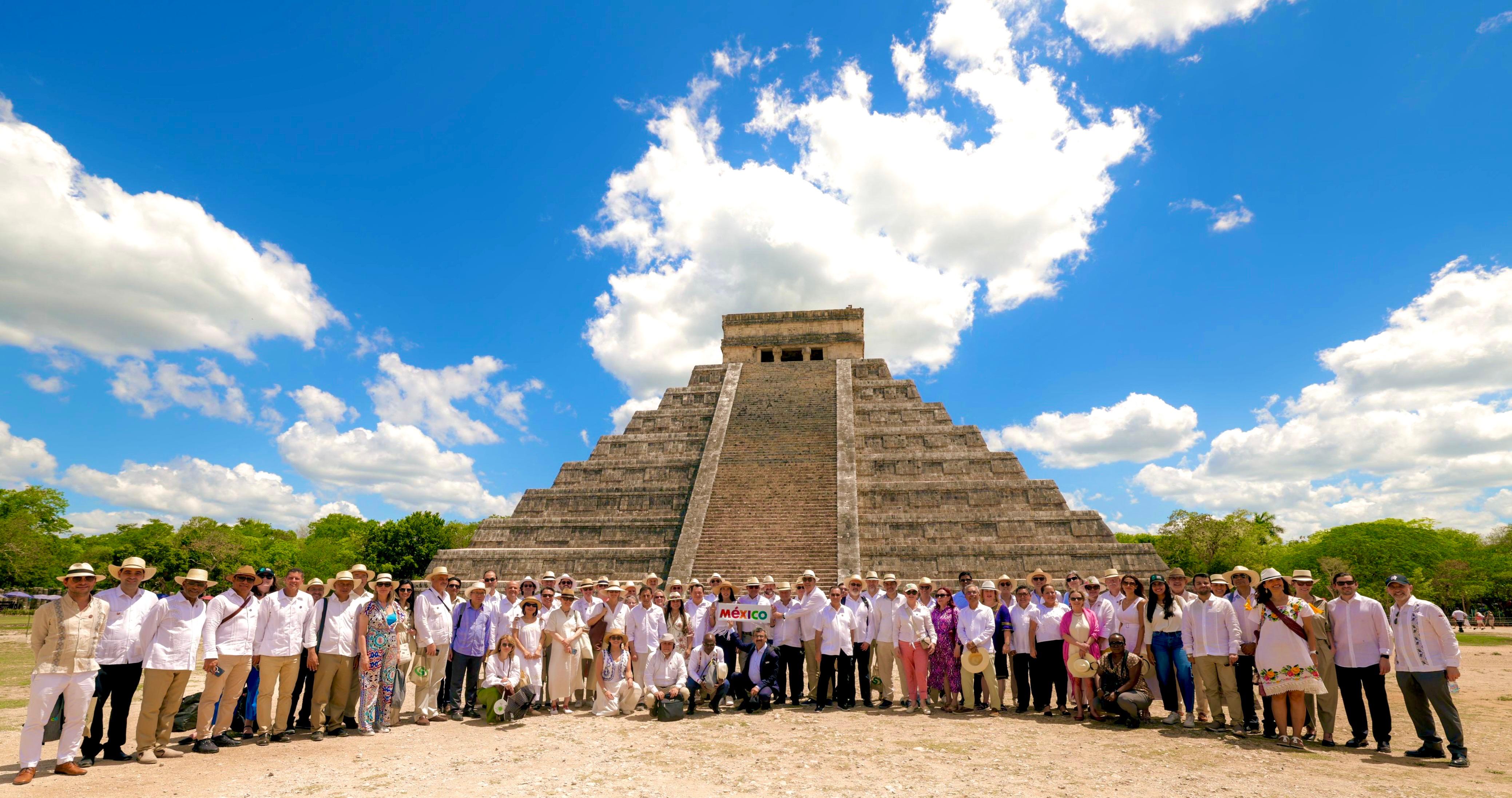 Recorre titular de Sectur, Josefina Rodríguez, ruta del Tren Maya