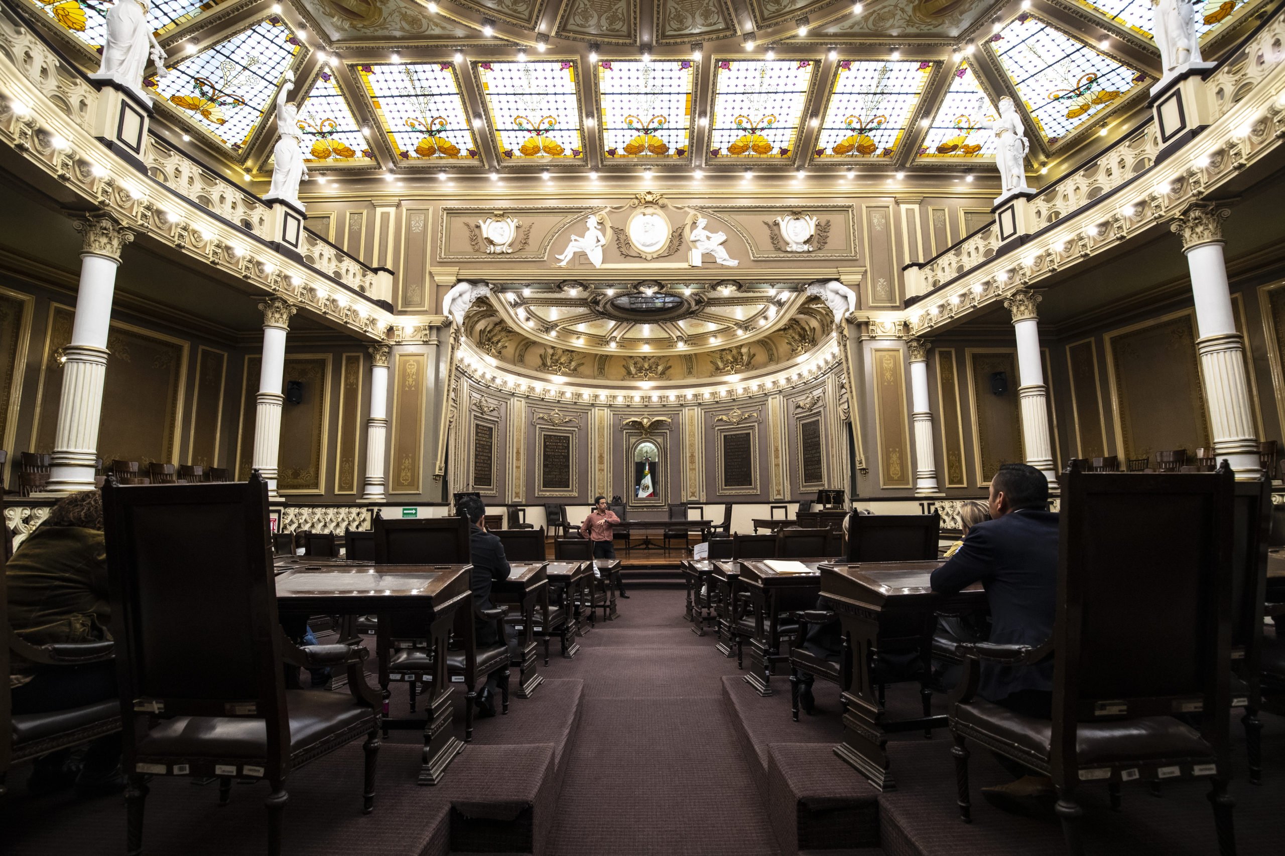 Bancada de Morena en el Congreso comienza a acumular faltas a un mes de haber asumido 