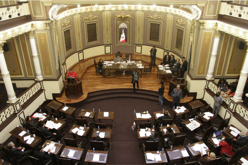 Avala congreso a gobiernos adquirir deuda brincándose a la SFA