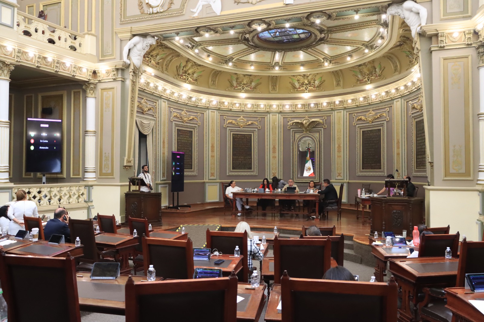 Exhorta Congreso Local a la SEP fomentar uso adecuado de celulares en horario escolar