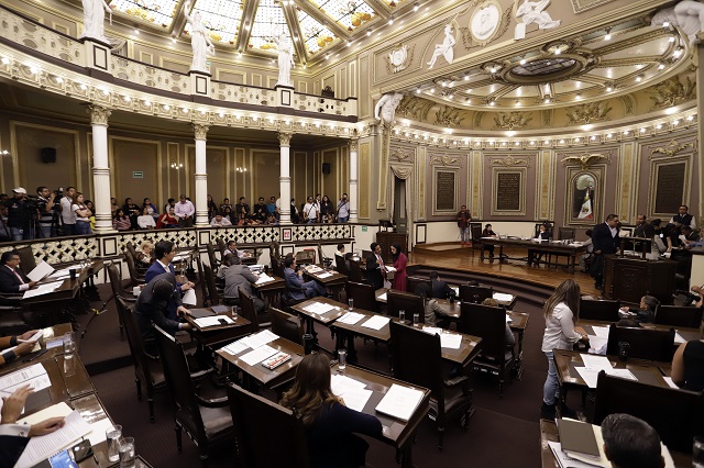 Buscan paridad de género en la Mesa Directiva del Congreso en Puebla