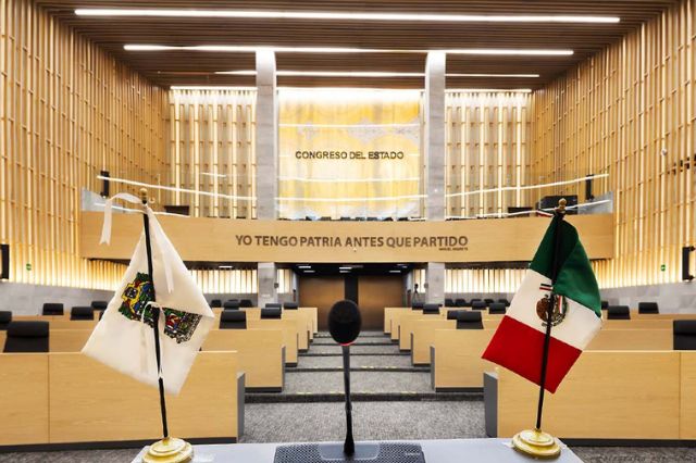 Congreso de Puebla avala parche a la Ley de Ciberasedio con mayoría de Morena y MC