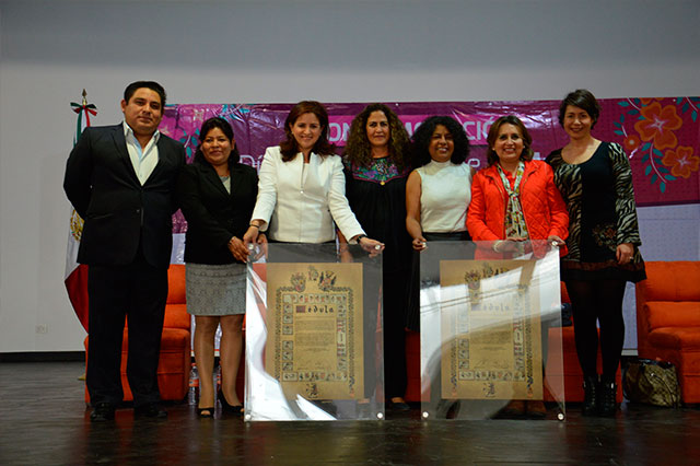 Legisladoras de MC ofrecen conferencia por Día de la Mujer