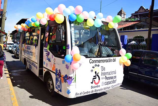 Conmemoran semana de la discapacidad en Zacapoaxtla