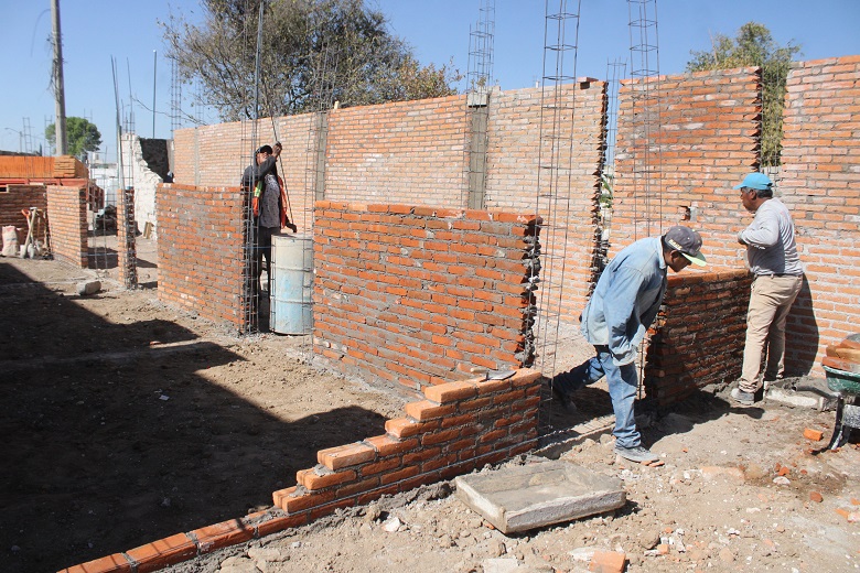 Cae 10.2 por ciento la construcción de viviendas en Puebla