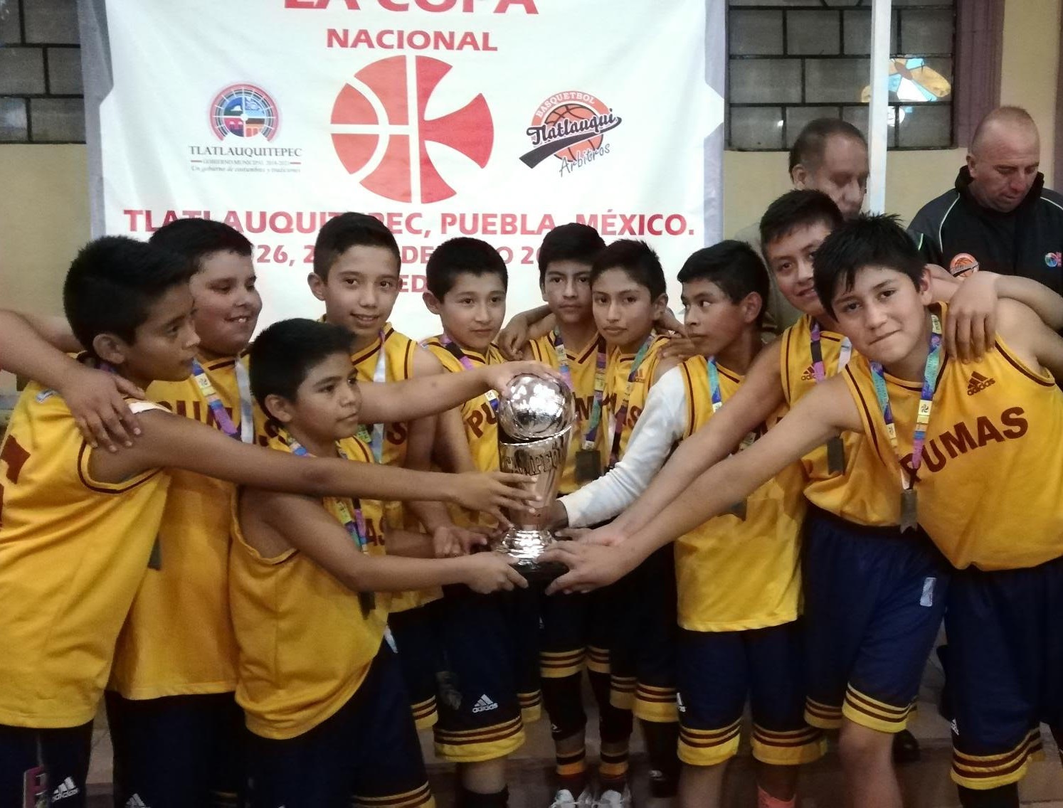 Ganan poblanos Copa Nacional de Básquetbol en Tlatlauquitepec