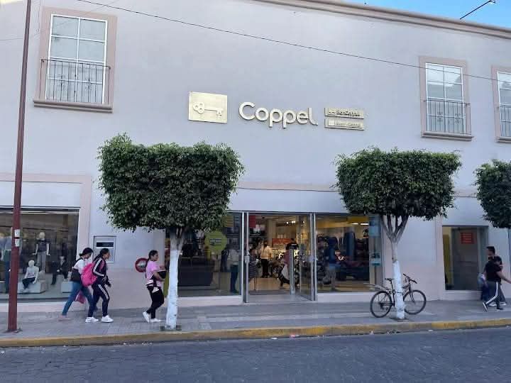 Denuncian a sucursal de Coppel en Tehuacán de no entregar dinero de envió de remesa