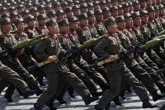 Soldados norcoreanos se despliegan en Rusia para ayudar en la lucha contra Ucrania