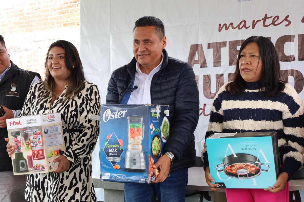 Promueve Armando Aguirre alimentación digna en Coronango