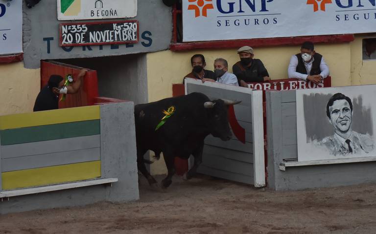 SCJN reanuda las corridas de toros y Plaza México celebra defensa a la tauromaquia 