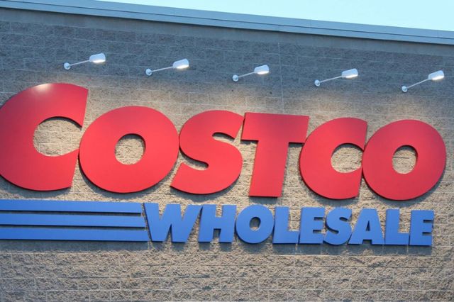 Captan a revendedor acaparando Roscas de Reyes en Costco