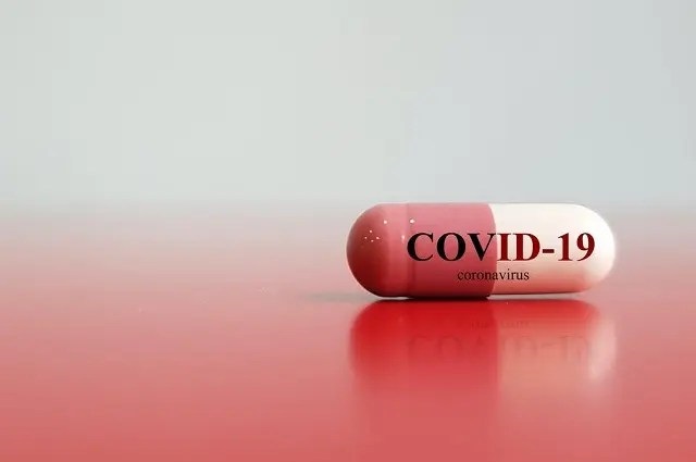 Cofepris autoriza uso de emergencia de Paxlovid, tratamiento oral para Covid