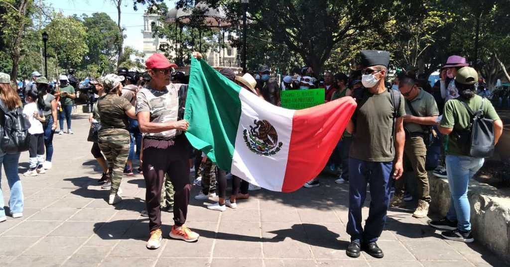 Las dos crisis del Presidente