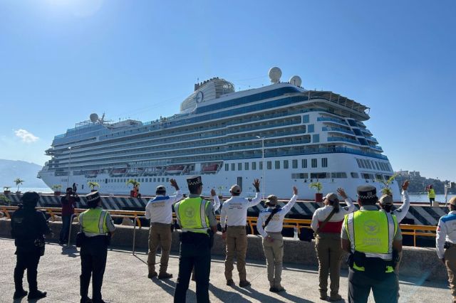 La temporada de cruceros en Acapulco avanza con la llegada del MS Vista