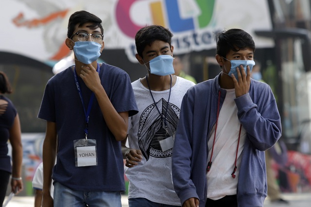 Covid también pega a jóvenes poblanos; hay 762 casos positivos