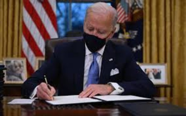 Tenemos el corazón roto, dice Biden tras ataques al Capitolio