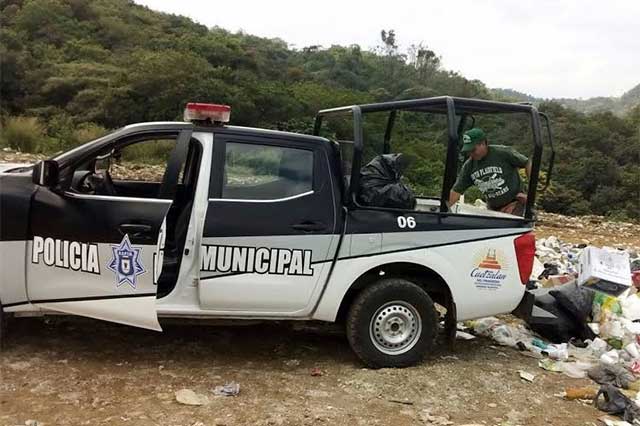 Alcalde de Cuetzalan utiliza patrullas para servicio personal