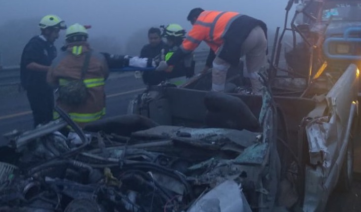 Un muerto en carambola sobre la Puebla-Orizaba