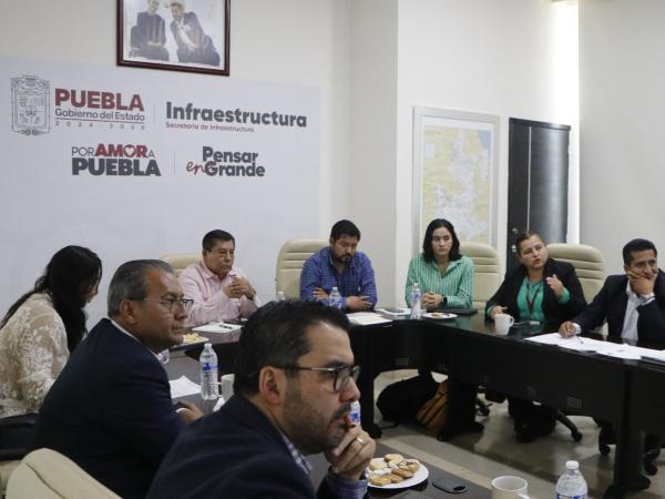 Gobierno estatal y CONAGUA sostienen reunión para garantizar el saneamiento del Atoyac