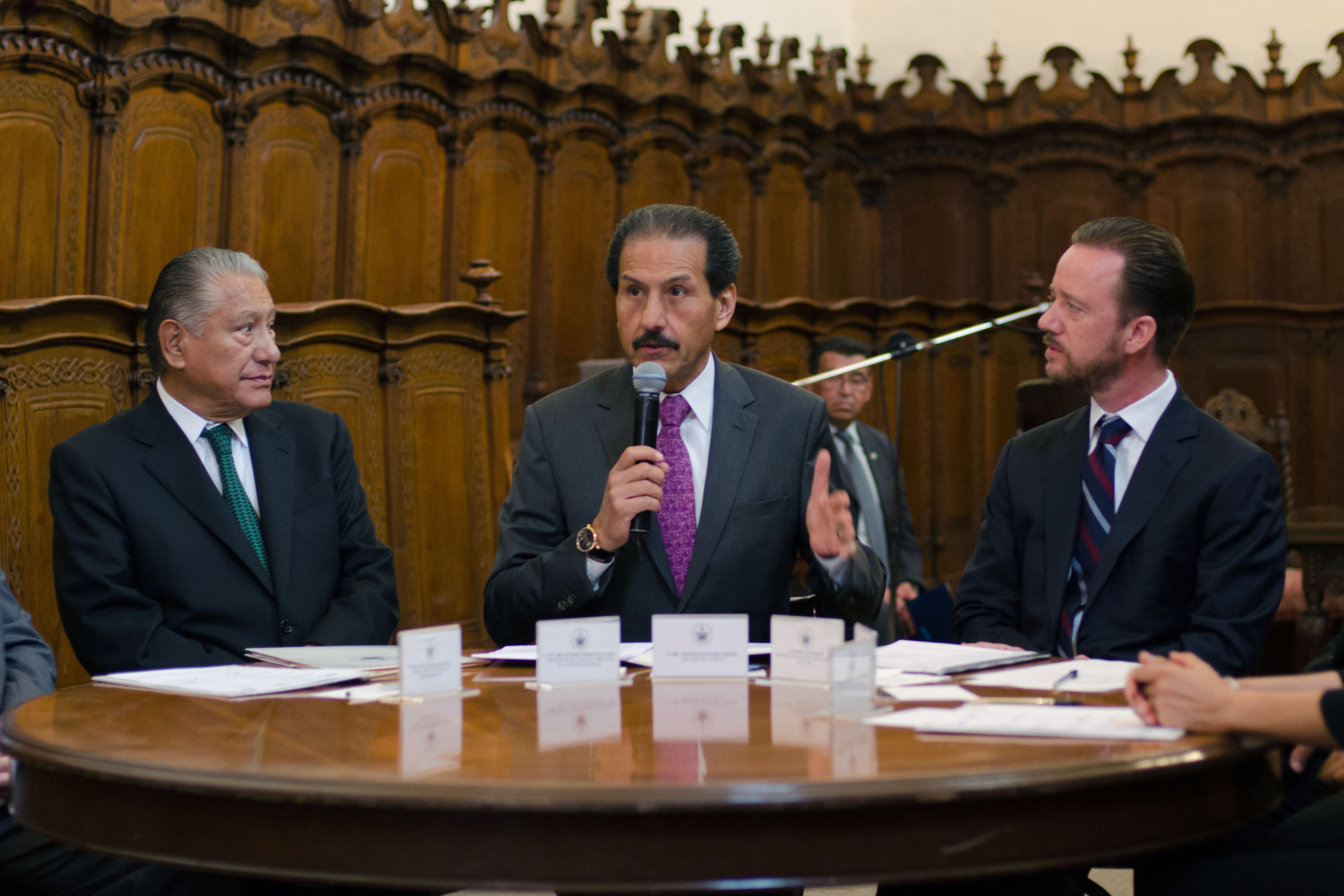 Buap y Ayuntamiento de Puebla  suman esfuerzos para  la educación