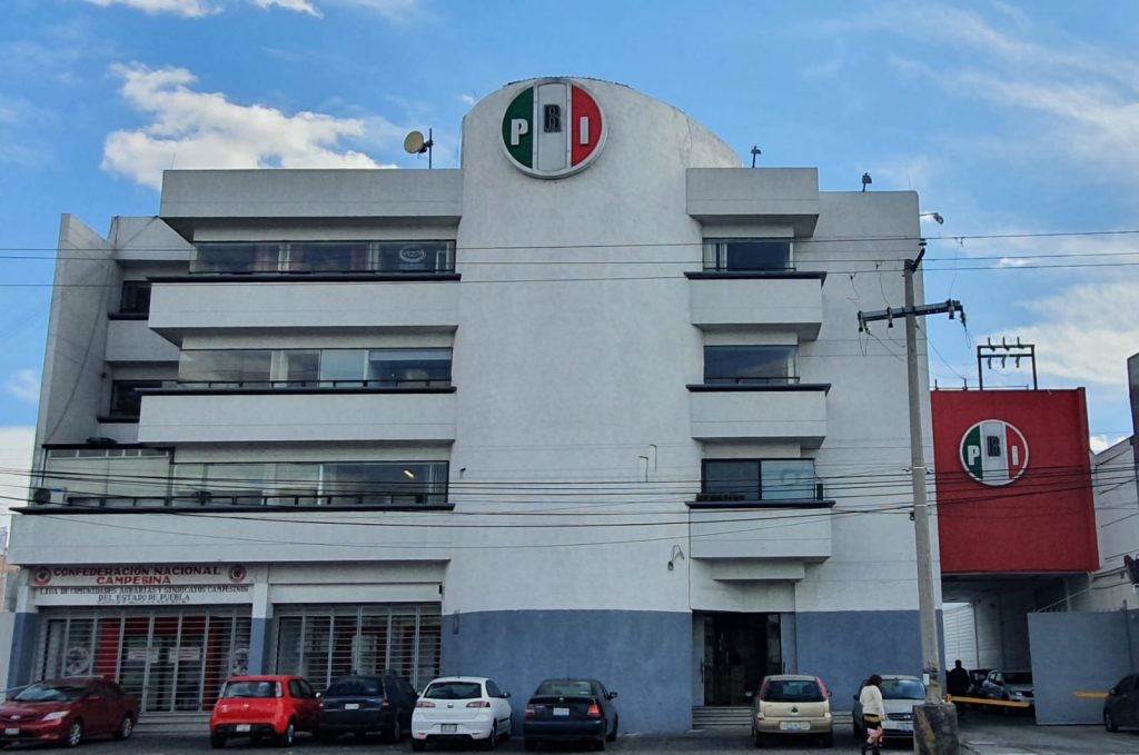 PRI publica convocatoria para candidaturas de 10 diputaciones locales de Puebla