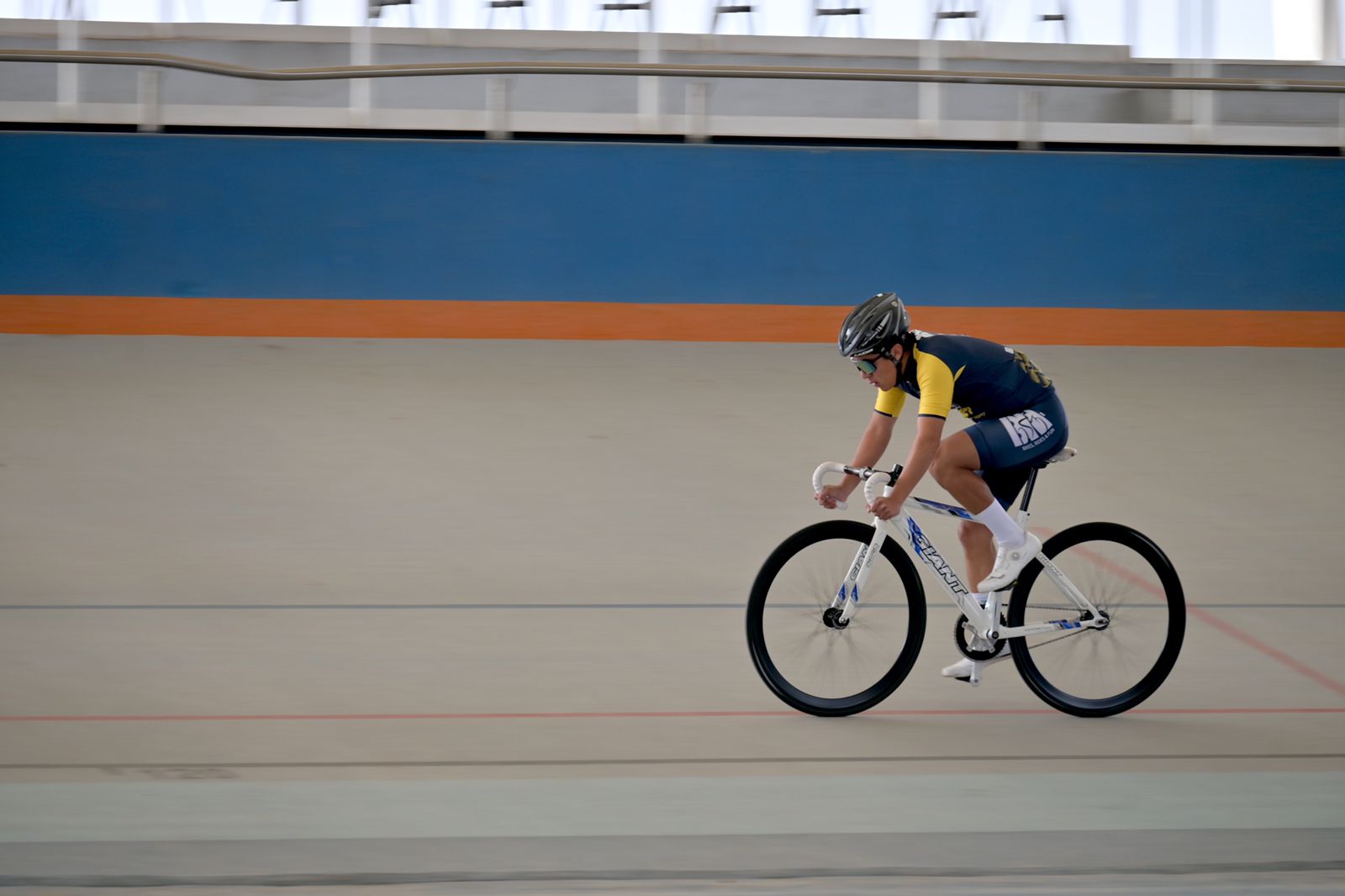 Rehabilitan Velódromo Salomón Jauli Dávila