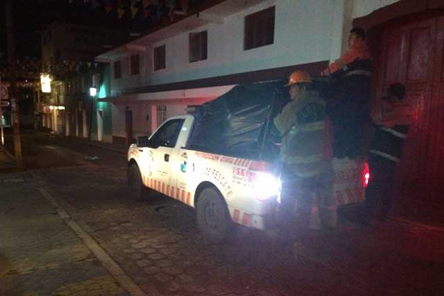 Temblor saca a la gente de sus casas en municipios de Puebla