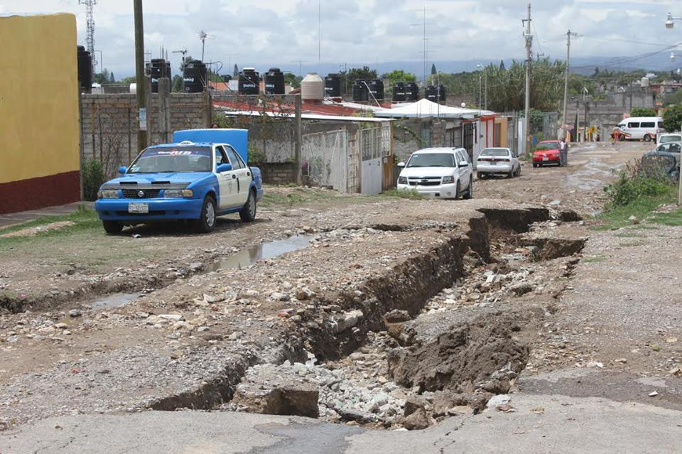 Con lentitud recaba ayuntamiento de Tehuacán afectaciones por barrancada