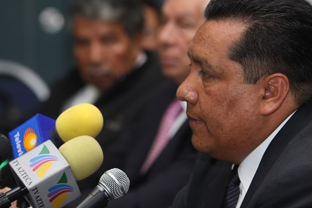 Darío Carmona no volvió como docente a la Normal de Ixcaquixtla