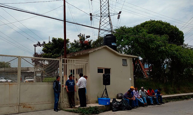 Sin fecha para pagar liquidaciones a ex empleados de Luz y Fuerza