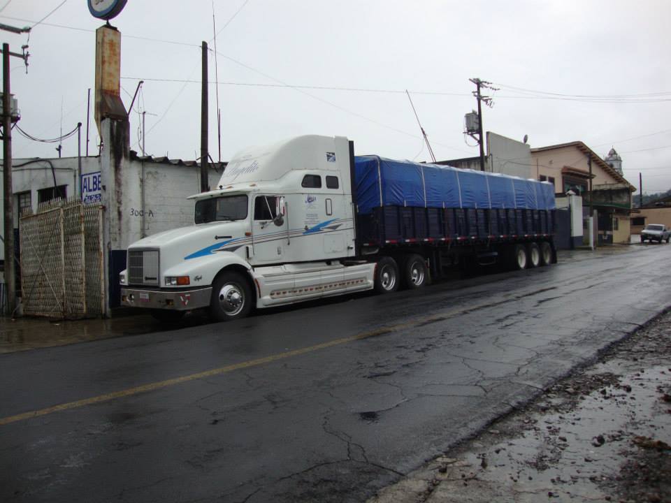 Transportistas denuncian robos en la Teziutlán-Libres