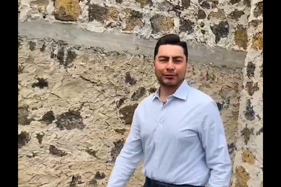 VIDEO Alcalde de Cuyoaco la hizo otra vez, ahora amenaza en carretera a chófer de ADO