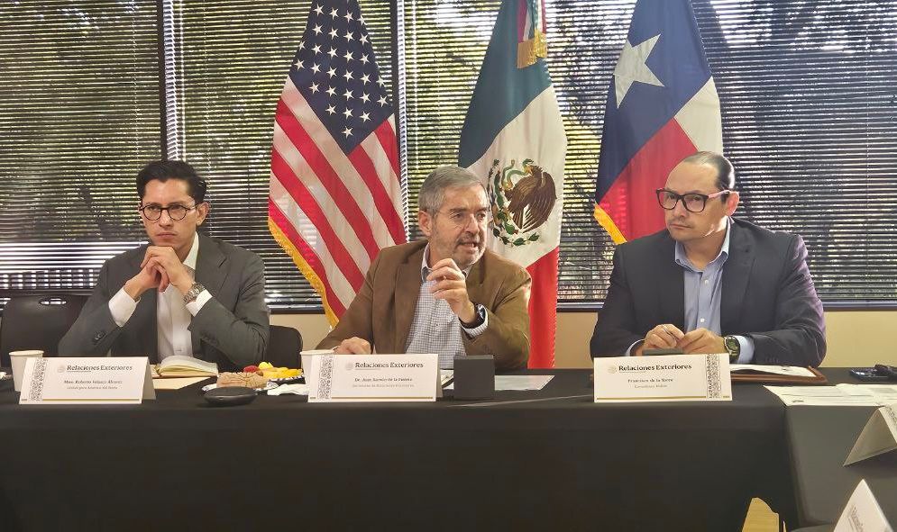 De la Fuente se reúne con cónsules en Texas para reforzar apoyo a migrantes en EE.UU.