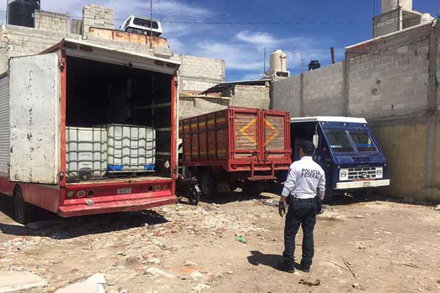 Decomisan 4 vehículos huachicoleros en Texmelucan