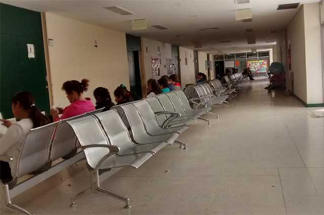 Acusan deficiencias en Hospital de la Mujer Tehuacán