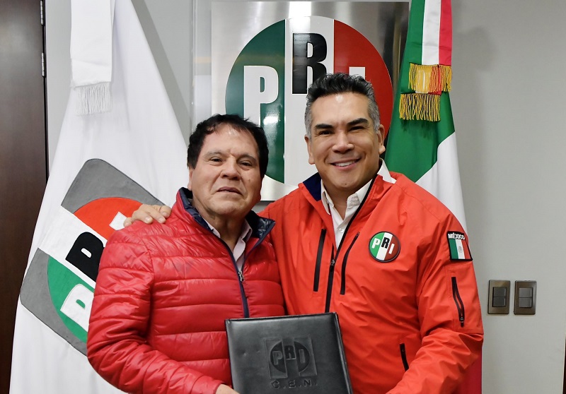 Alito pone a Roberto Padilla como delegado del PRI en Puebla