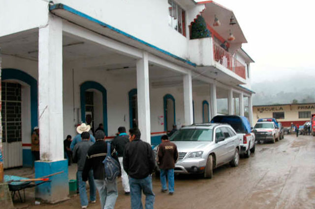 Presidente acepta aumento de robos en municipio de Tlaola