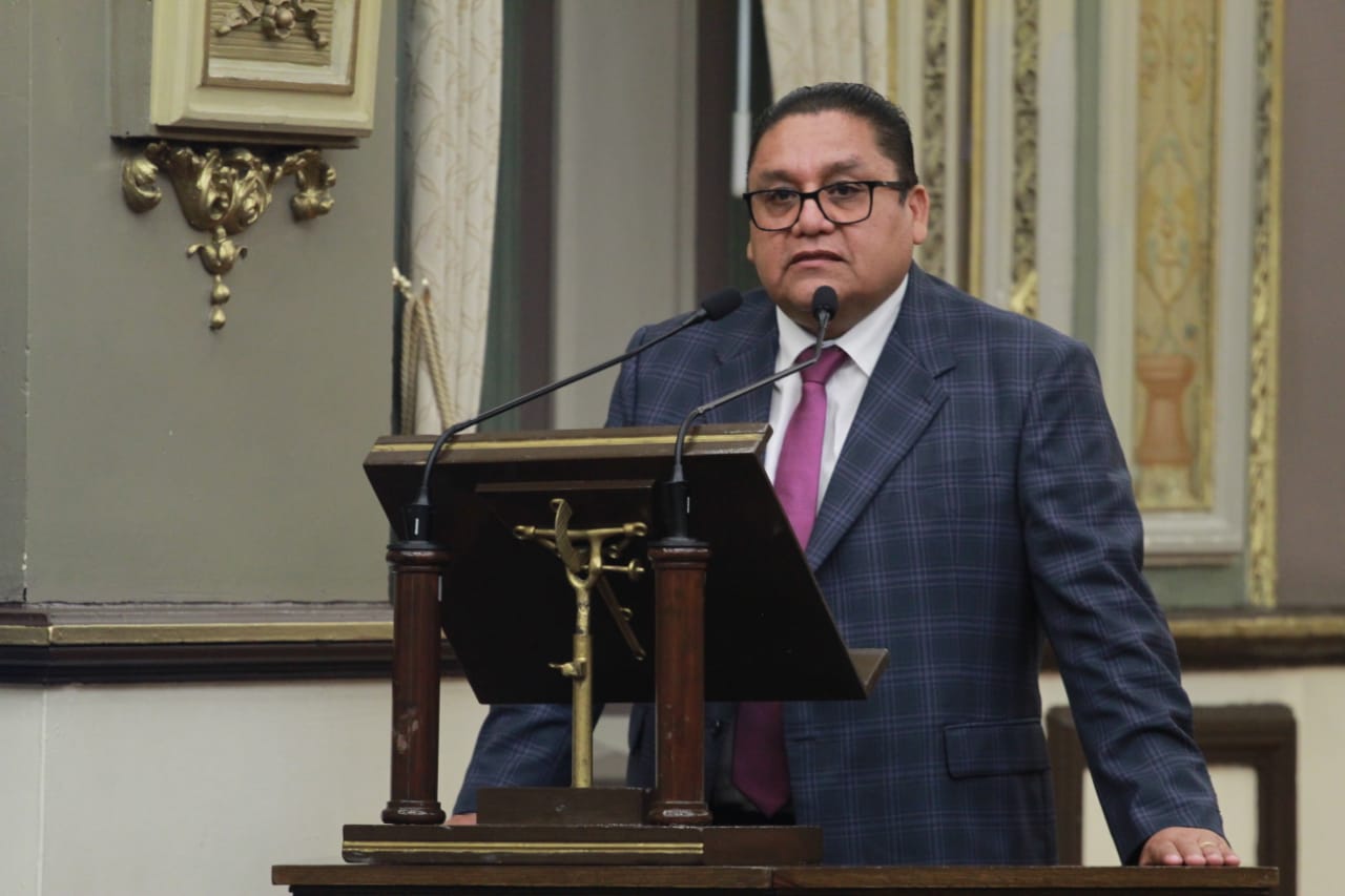  En Acatlán Secretaría de Salud ha ocultado casos de dengue: diputado