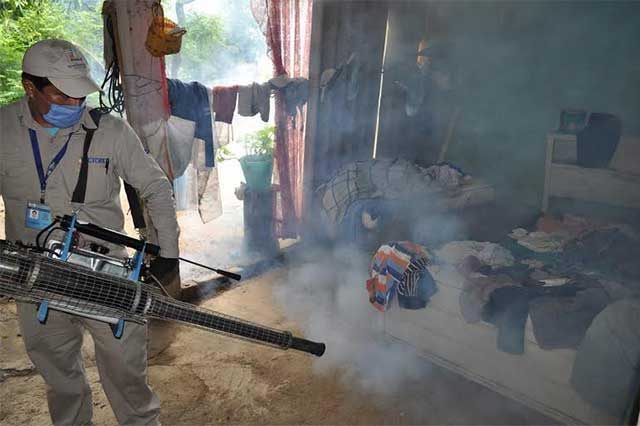 Con multas evitarán proliferación de cacharros para prevenir el dengue en Tehuacán