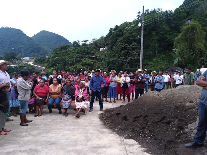 Denuncian a edil de Eloxochitlán por negarse a ejercer recursos