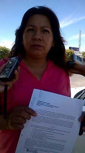 Denuncian acoso de edil y regidor de Acoquiaco
