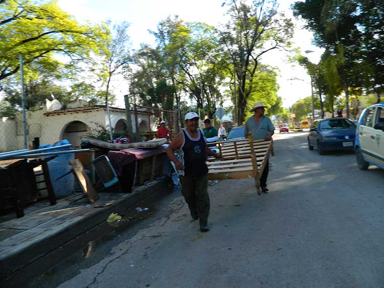 Desalojan a 25 personas de búngalos de San Nicolás Tetizintla