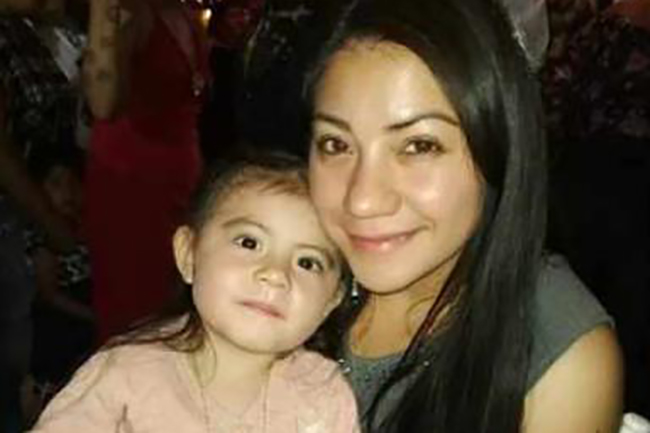 Madre e hija salen del Colegio Mundial y no regresaron a su casa en Puebla