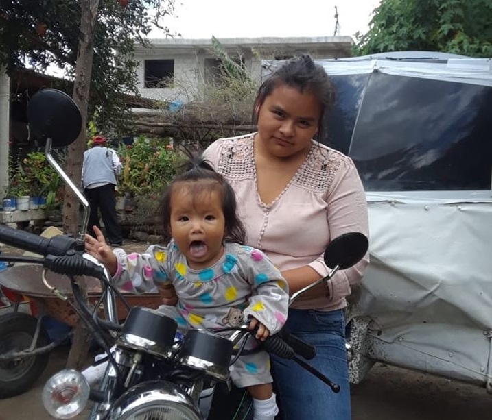 Andrea desaparece con una niña en Palmar de Bravo