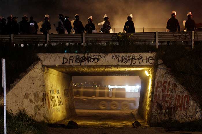Libera Policía Federal la autopista México-Puebla tomada por mototaxistas