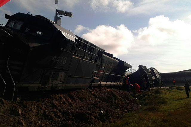 Descarrilamiento de 20 vagones de La Bestia deja un herido