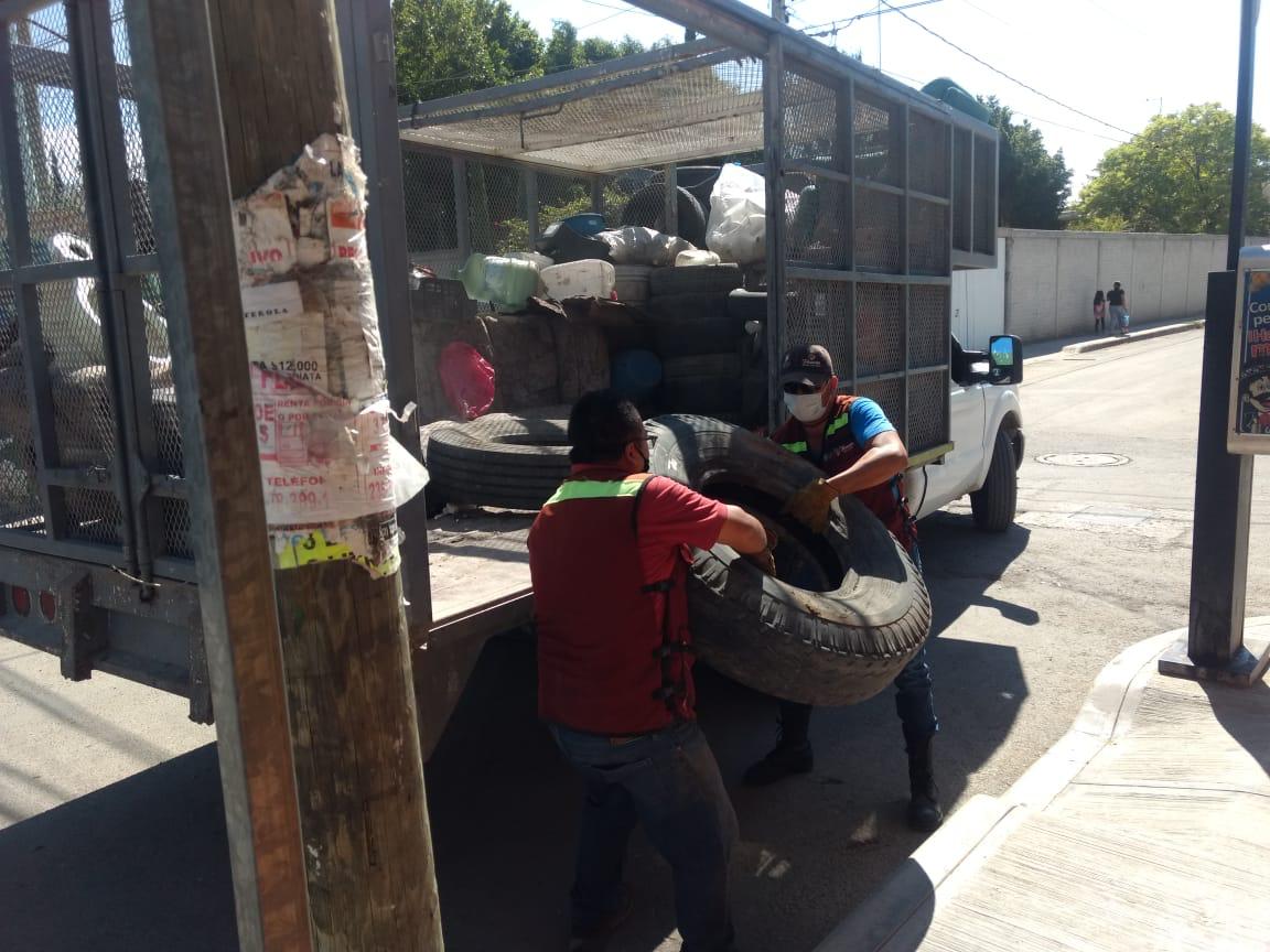 Exhortan a escuelas de Tehuacán a eliminación de cacharros para evitar dengue