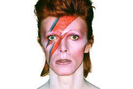 Para recordar a David Bowie nombran a una especie de araña como el cantante